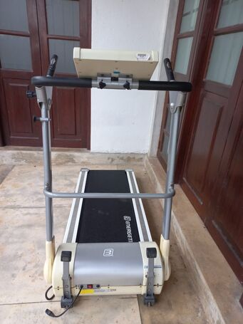 Treadmill exercise machine