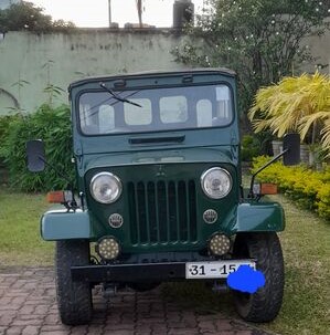 Mitsubshi 4DR5 Jeep for Sale