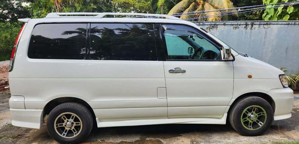 Toyota Noah Kr42 Noah