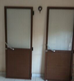 Used alluminium bathroom door