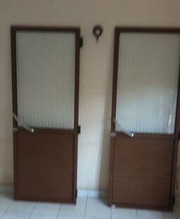 Used alluminium bathroom door