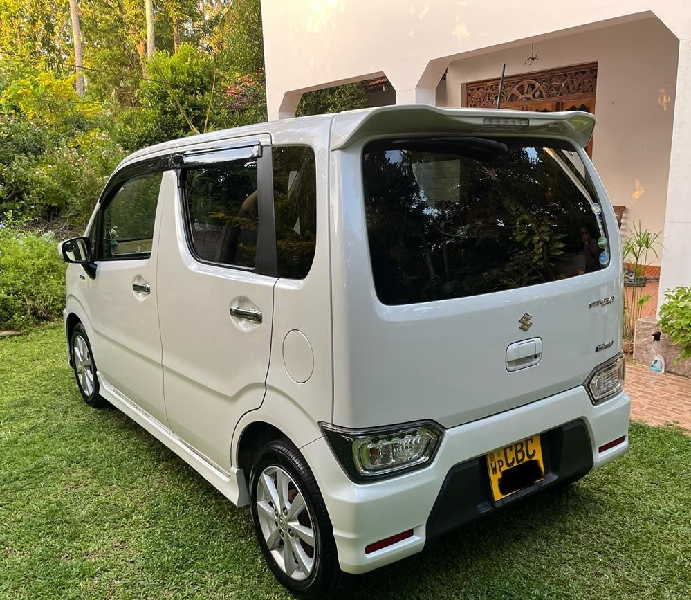 Suzuki Wagon R Stingray
