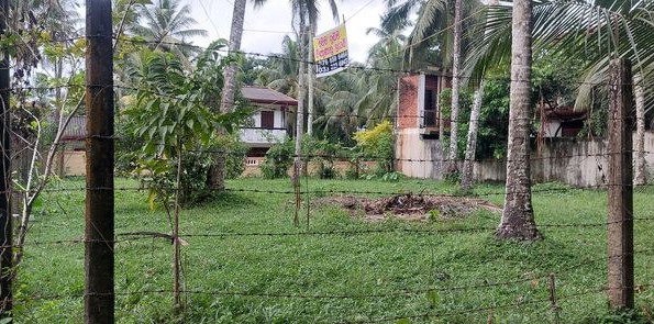 වීදියවත්ත, කොළඹ-නුවර පාර අසල පර්චස් 15 බිම්කඩ විකිණීමට