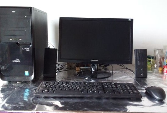 Dekstop for sale