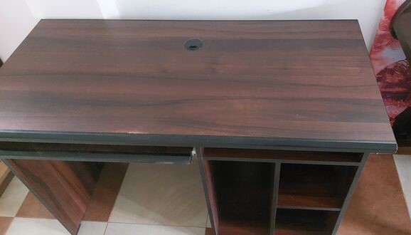 Damro Computer Table