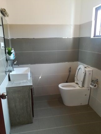 Fully Furnished Modern Room for Rent in Negombo