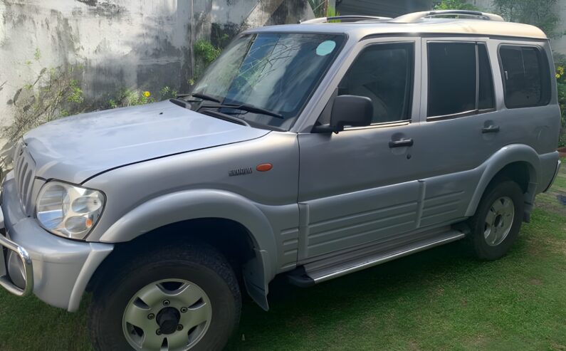 Mahindra Scorpio GLX