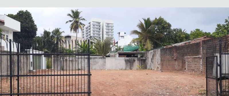 15 P Bare Land At Nugegoda City Center