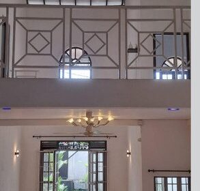 Luxury house for sale in Malabe