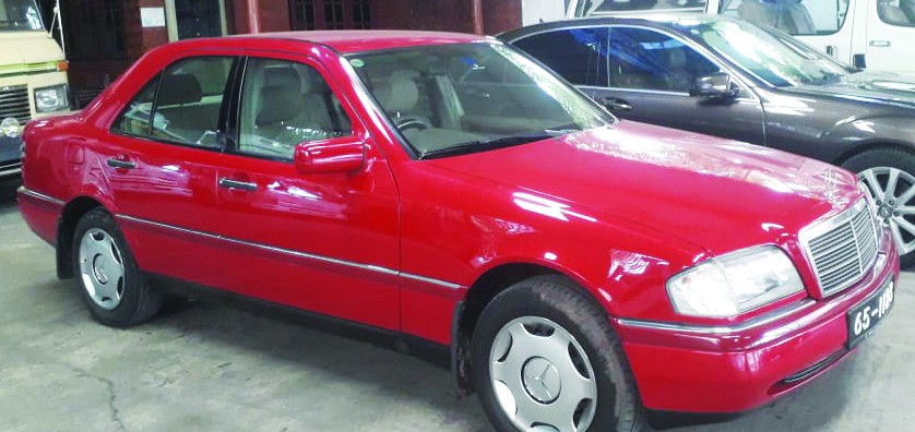 Benz C200 W202