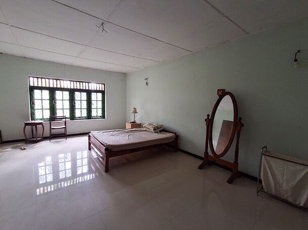 Paddy Field Facing Two Storied House for Sale in Athurugiriya