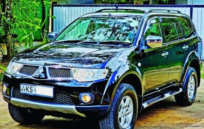 Montero Sport, 2011,