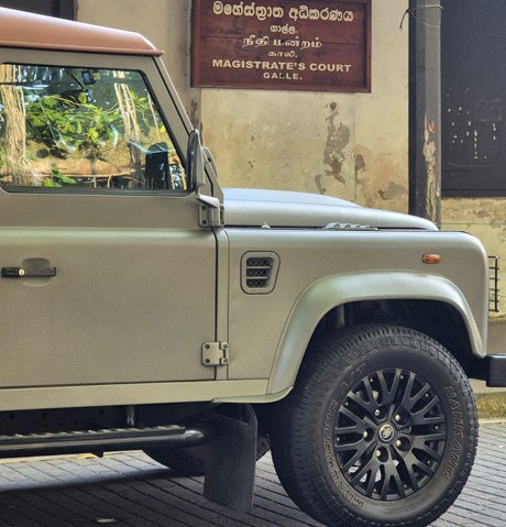 Land Rover DEFENDER for sale