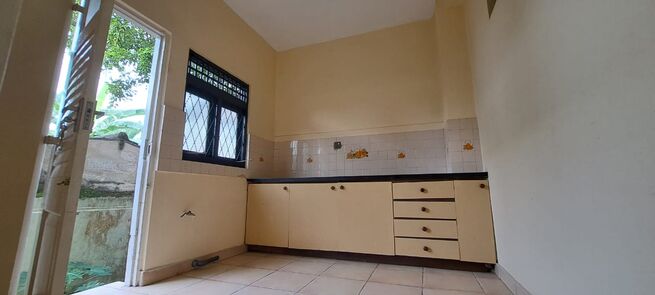 Two story house for sale in Kalubowila, Dehiwala