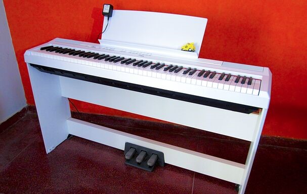 Yamaha Professional P115 Weighted Action Studio Recording Digital Piano