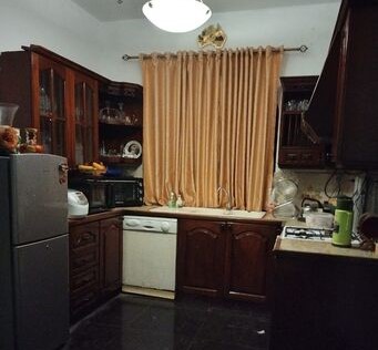 Three story house for sale in Nawala