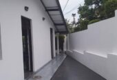 House for sale in Pannipitiya