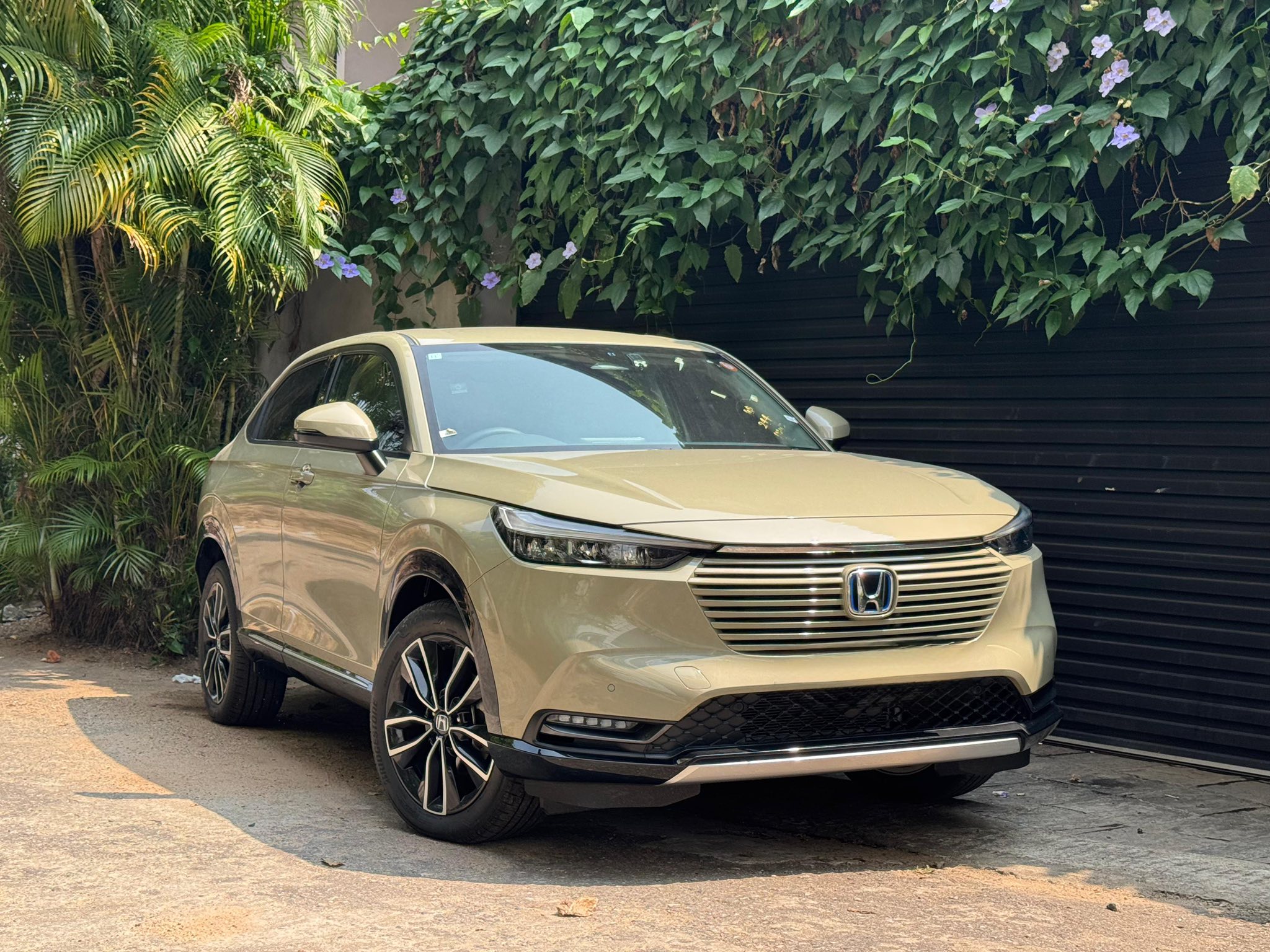 HONDA VEZEL Z 2023