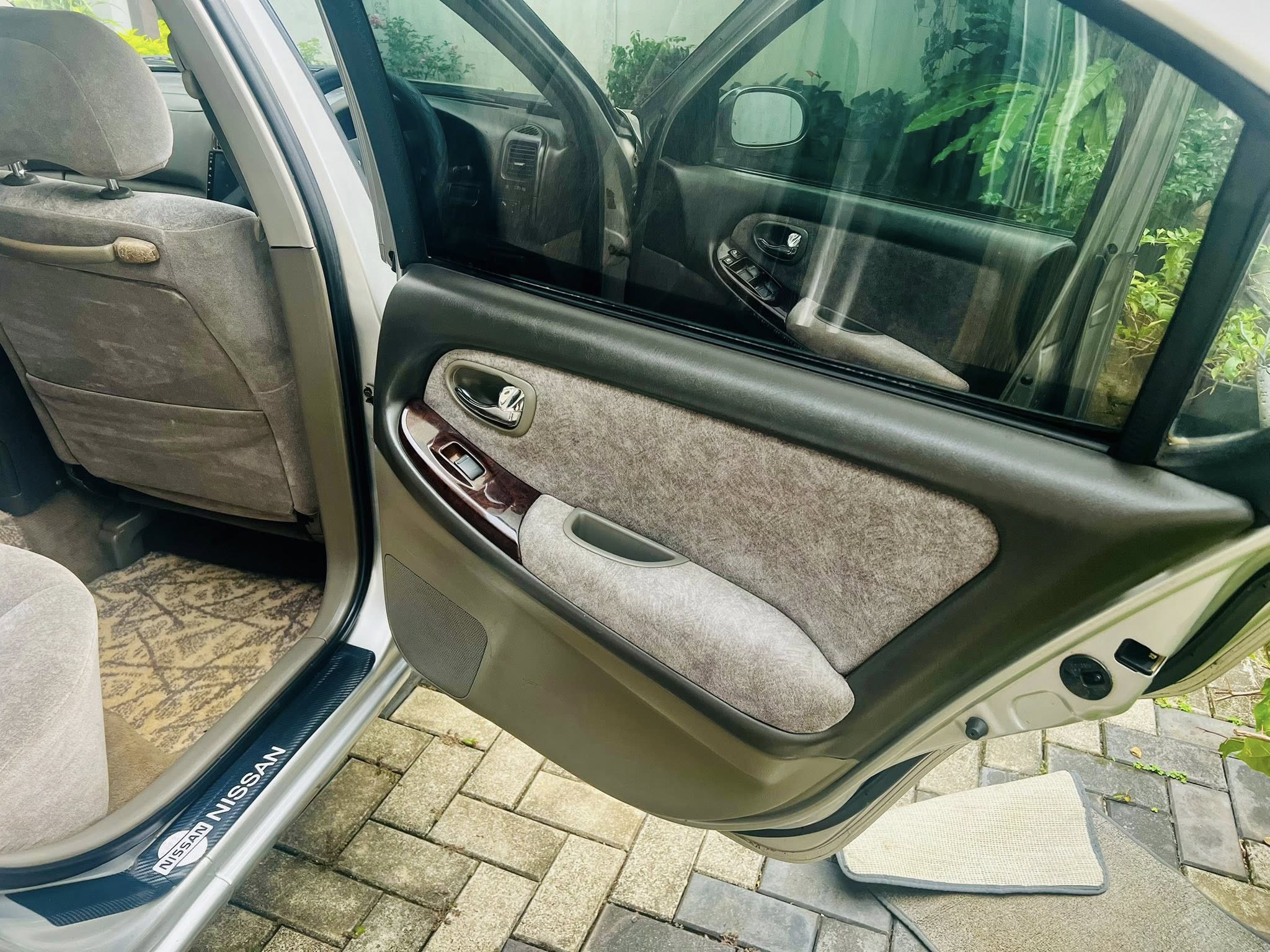 Nissan cefiro A33 S touring 2001