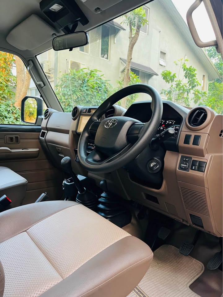 Toyota Land Cruiser Double Cab 2025