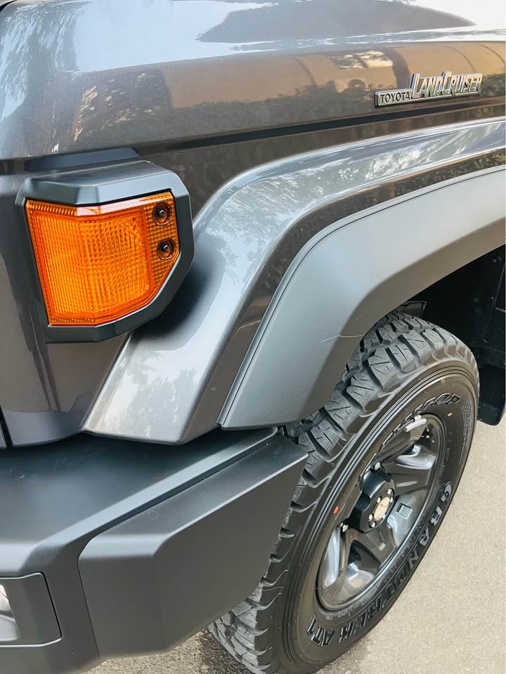Toyota Land Cruiser Double Cab 2025