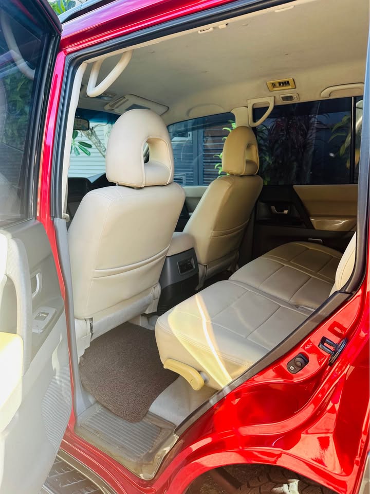 Mitsubishi Montero 2007