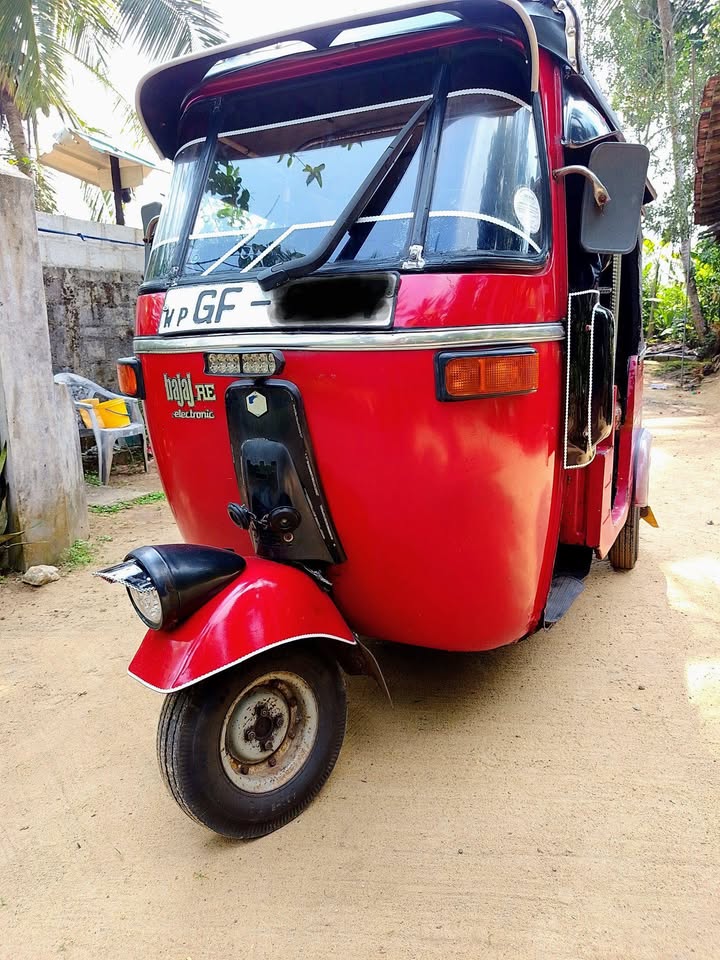 BAJAJ 4 STROKE 2002
