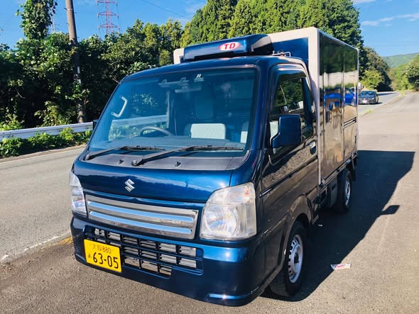 Suzuki Ebony Frezeer Truck 2023