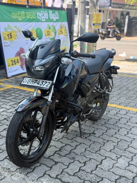Apache RTR 150 2018
