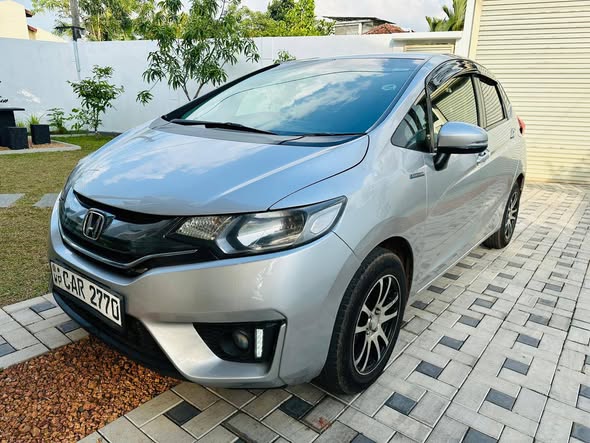 Honda Fit GP5 2013