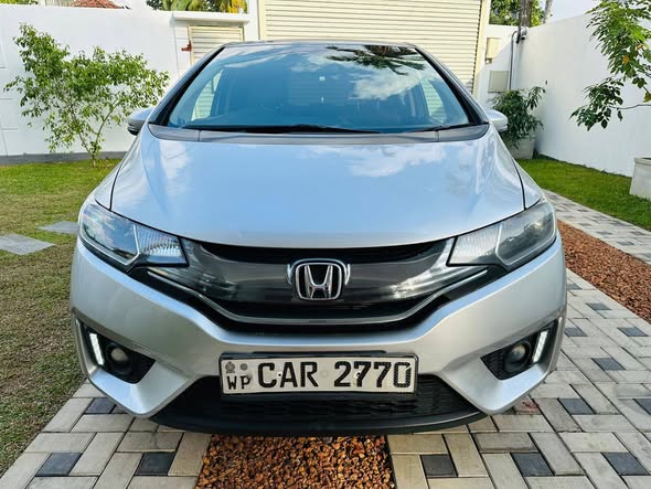 Honda Fit GP5 2013