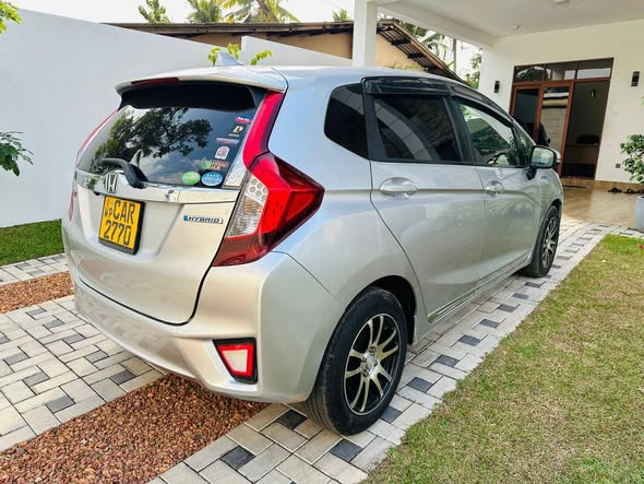 Honda Fit GP5 2013