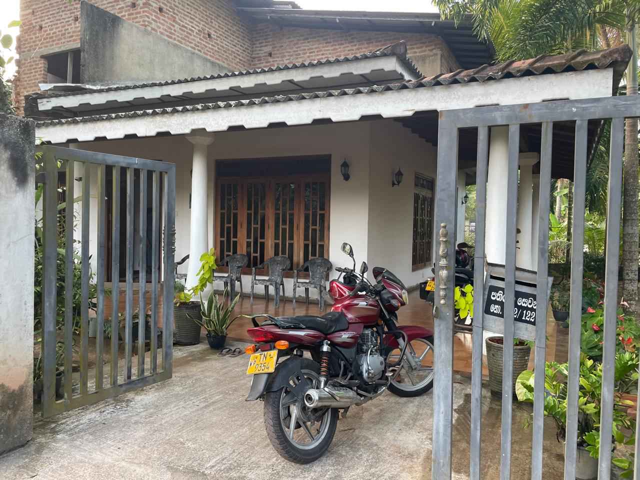 Two Story House with Annex for sale in Andiambalama.