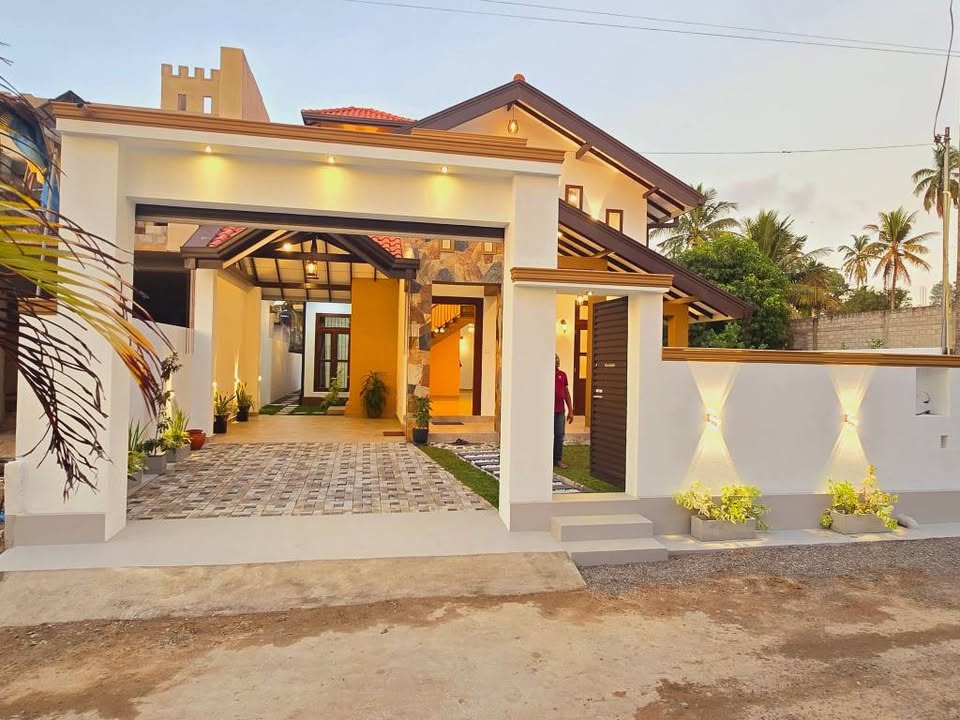 පදින්ච්‍ නොවුණු අලුත්ම නිවස විකිණීමට මීගමුව තිබිරිගස්කටුව, කදිරාන.