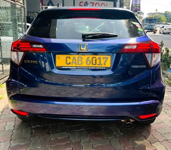 HONDA VEZEL 2014