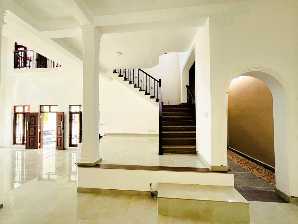 HOUSE FOR SALE IN KANDANA