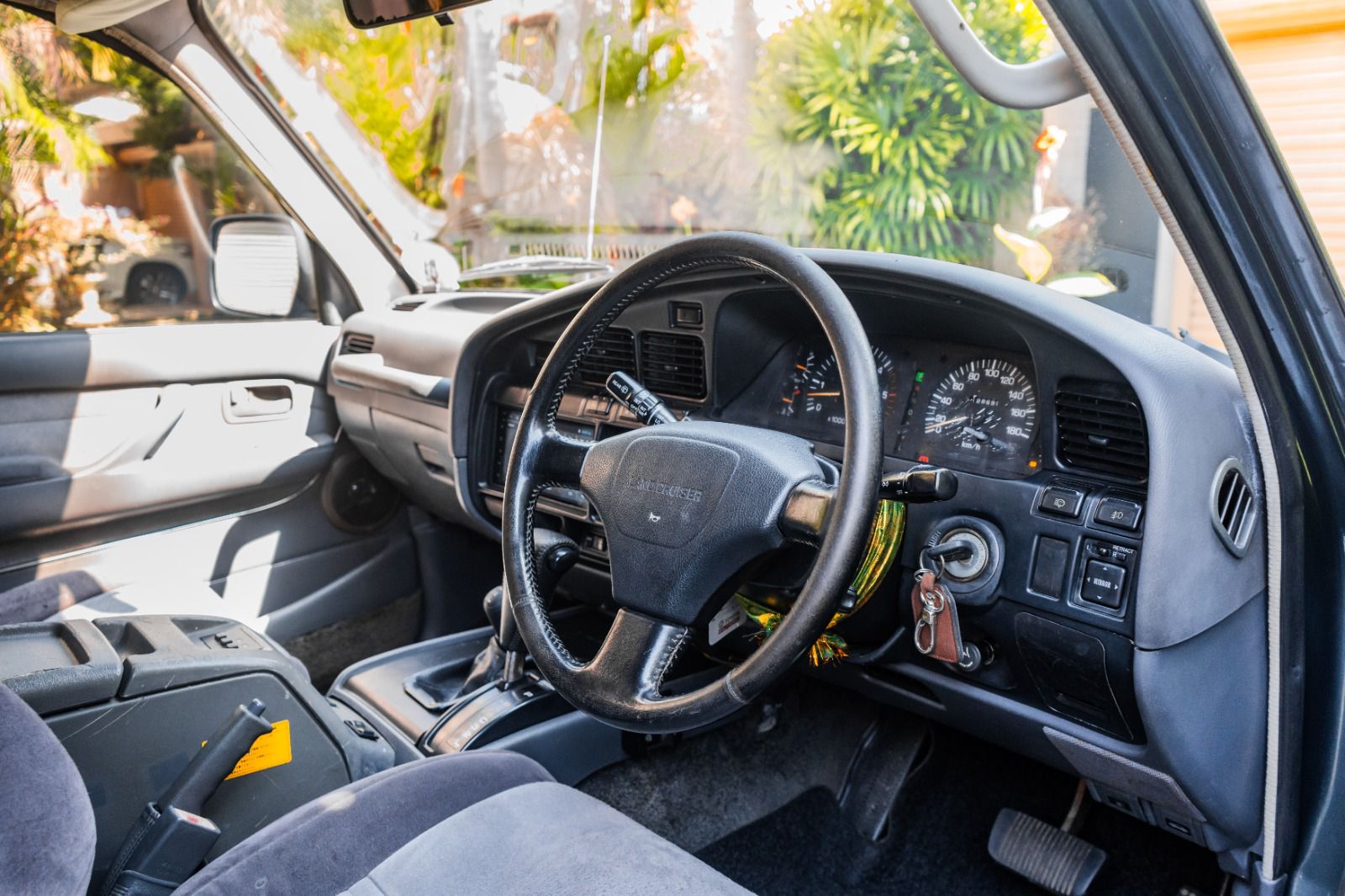 Toyota Land Cruiser Sahara 1993