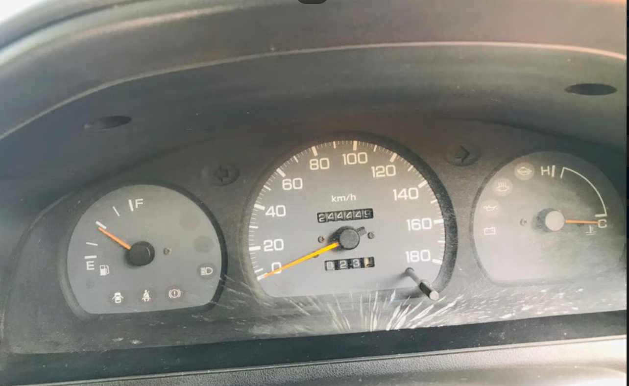 Nissan Pulser FN 15 1996