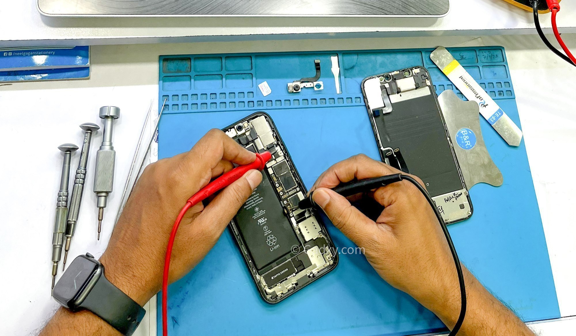IPhone 15 Pro Genuine Battery Repair