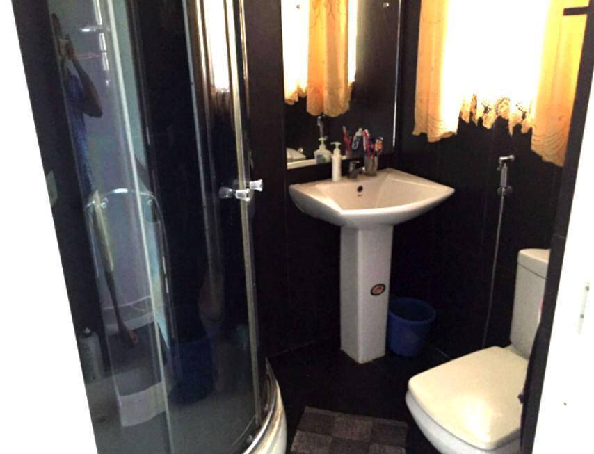 Gust House for rent Palagathura