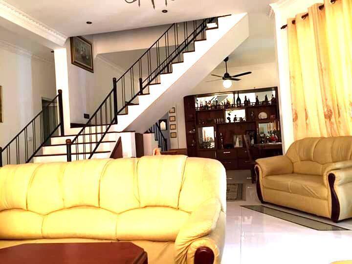 Gust House for rent Palagathura