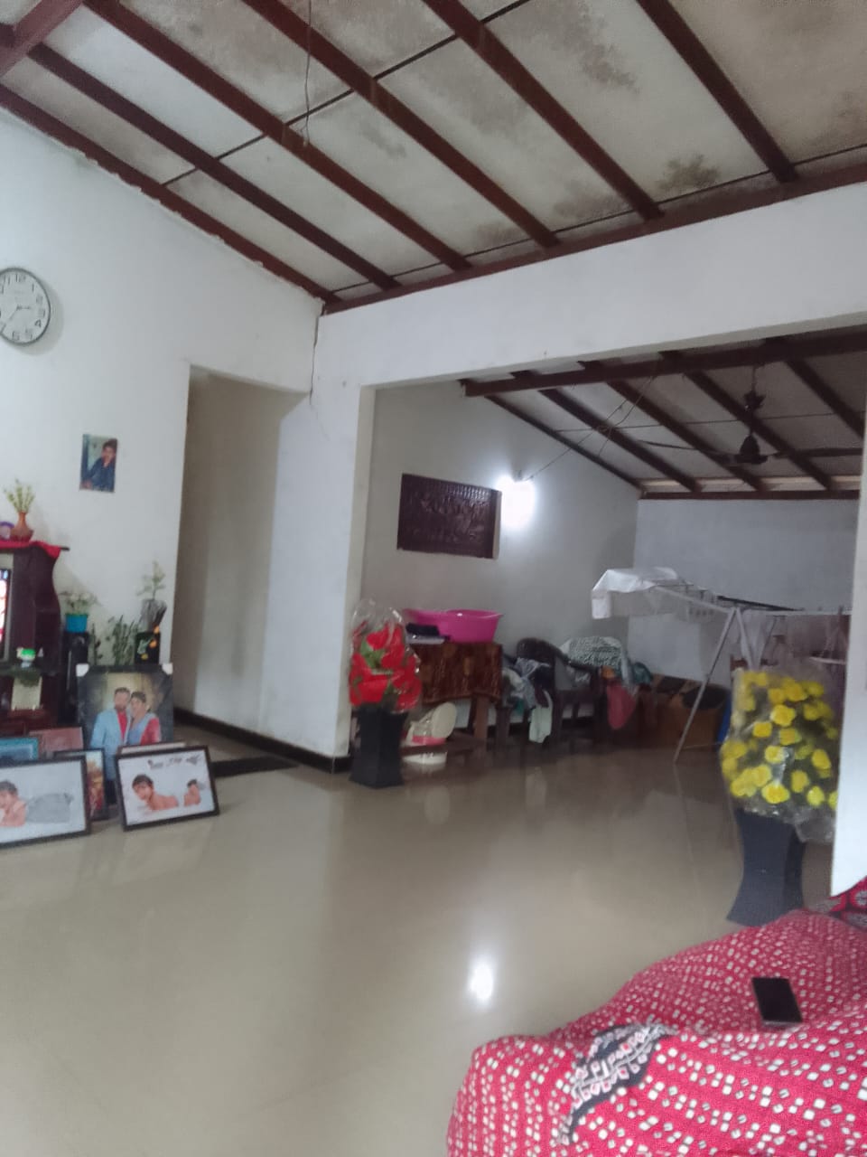 නිවසක් සහිත ඉඩමක් විකිණීමට… මීගමුව, අක්කර පනහ, ” කඳ සුරිදුගම” ..