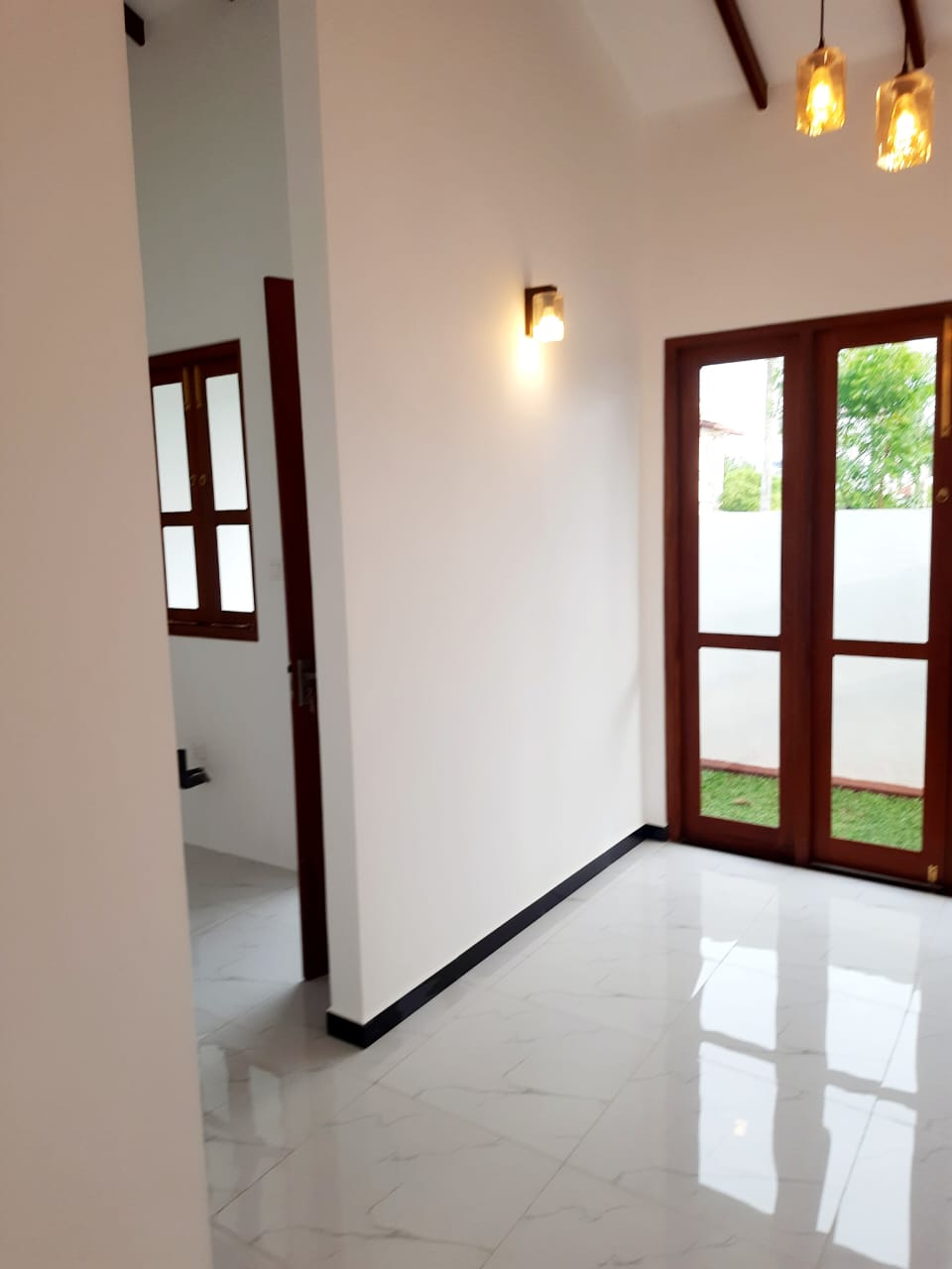 Negombo, Daluwakotuwa Beautiful Complete House For Sale…