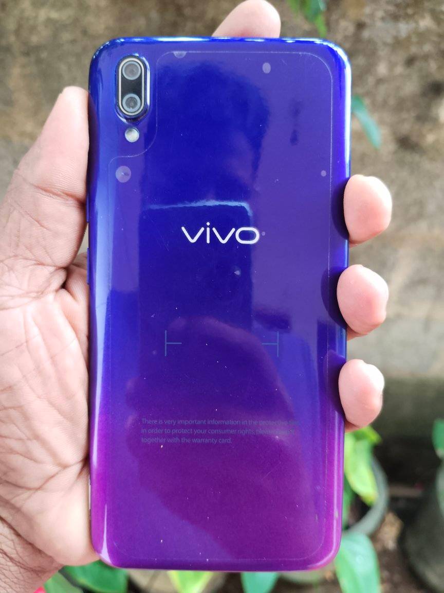vivo y93