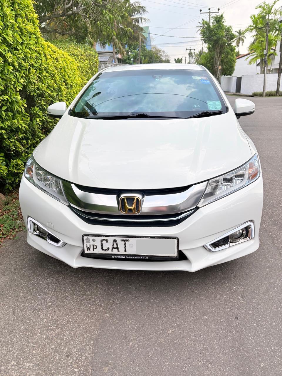 Honda Grace 2016 Ex Gold Badge Limited Edition(Fully Loaded)