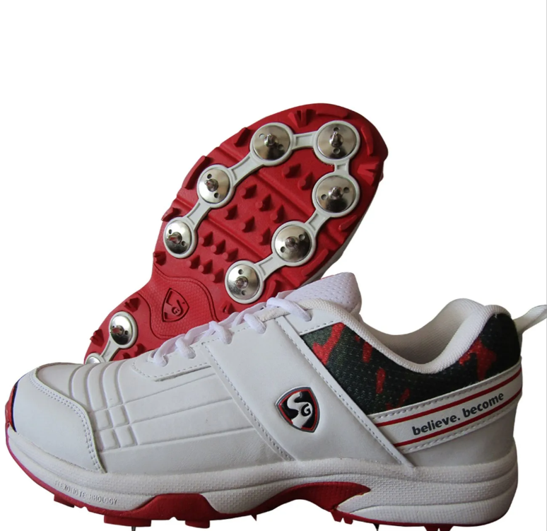 SG Savage Spikes 1.0 Cricket Shoe, White/Red/Grey