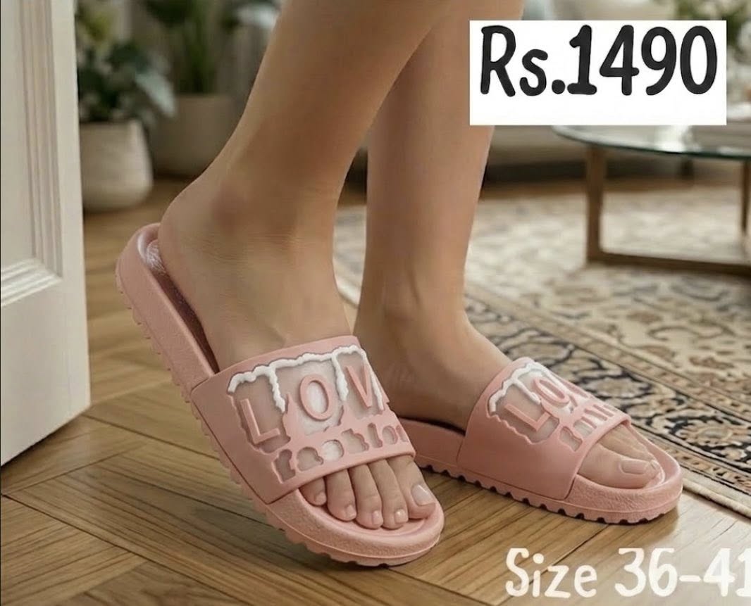 New Stylish Ladies Slippers
