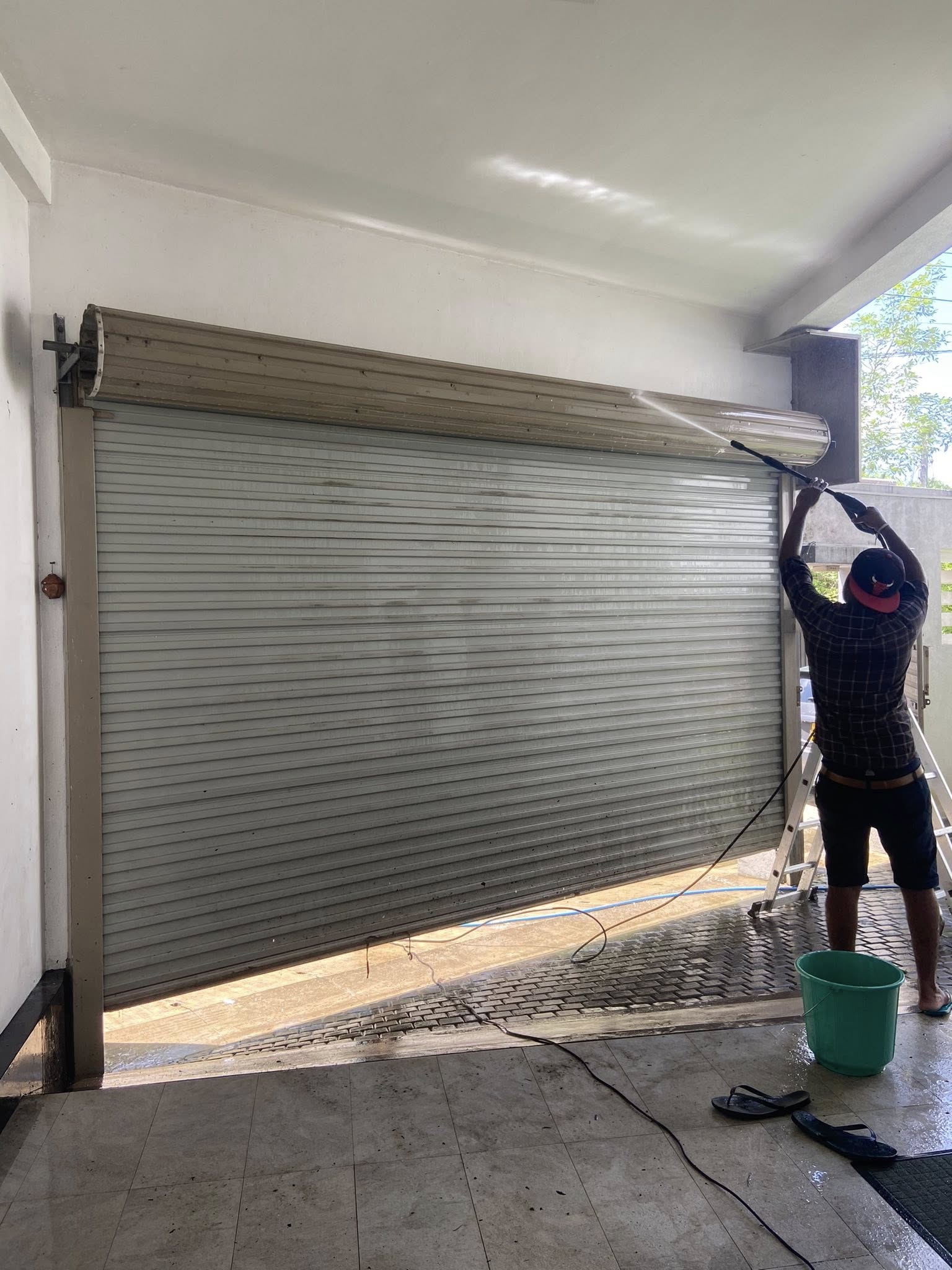 Roller Door– Full Service