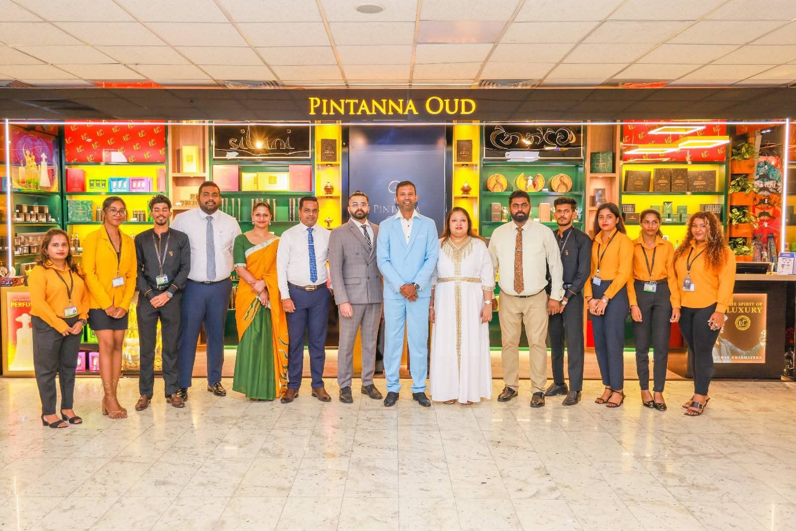 Showroom Vacancies are available in our Katunayake Airport Showroom for Junior Sales Executives and Sales Executives. කනිෂ්ඨ අලෙවි විධායක නිලධාරීන් සහ අලෙවි විධායක නිලධාරීන් සඳහා අපගේ කටුනායක ගුවන්තොටුපළ ප්‍රදර්ශනාගාරයේ ෂෝරූන් පුරප්පාඩු තිබේ..