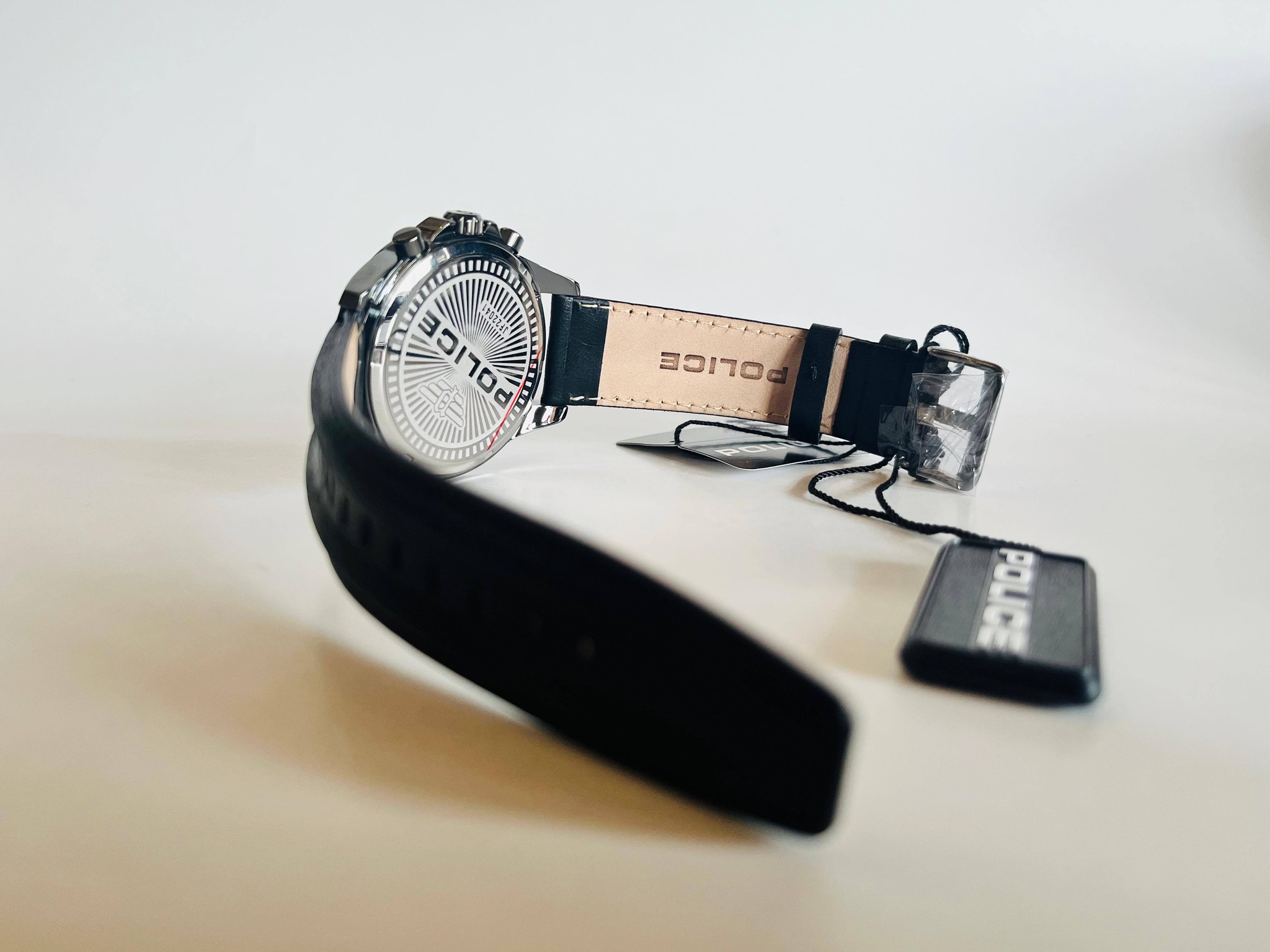 POLICE ORIGINAL MEN’S WATCH – BLACK EDITION